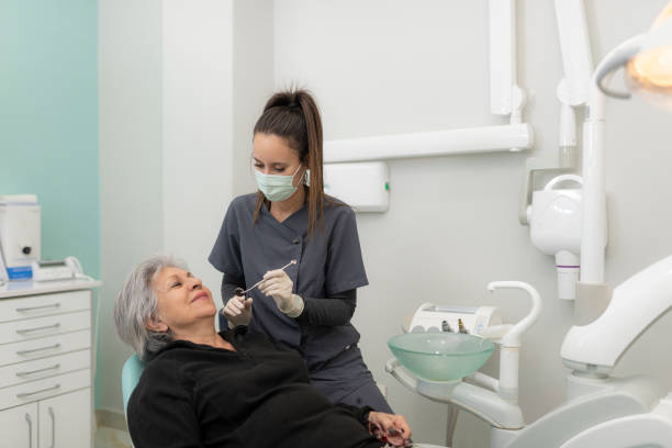 Best Emergency Dental Services for Seniors in West Simsbury, CT